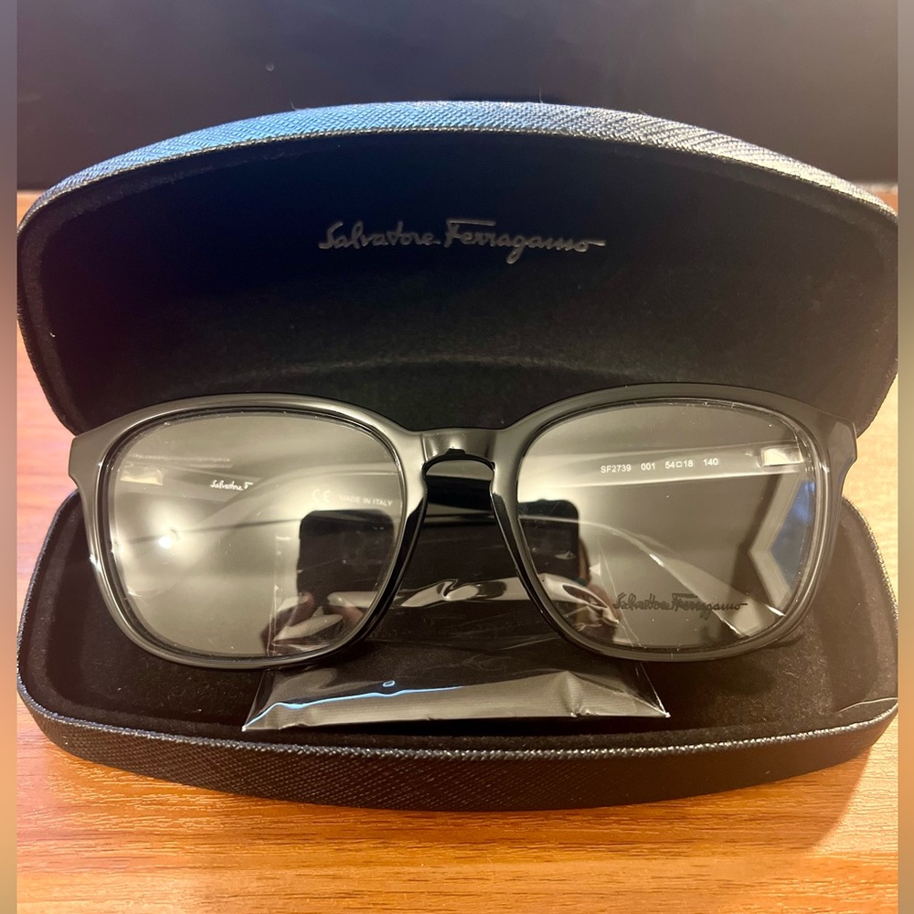 Salvatore Ferragamo unisex eyeglasses. Style SF2739 color 001 Black. Size 54.